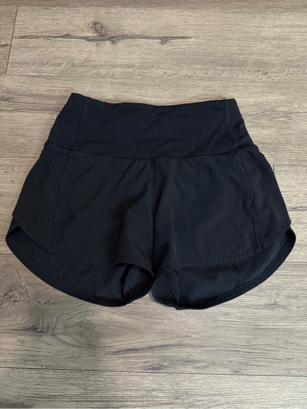 Lululemon Speed Up High-Rise Short 4" *Long
Black